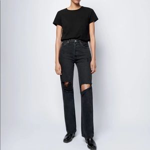 SOLD!! // RE/DONE High Rise Loose in Washed Black